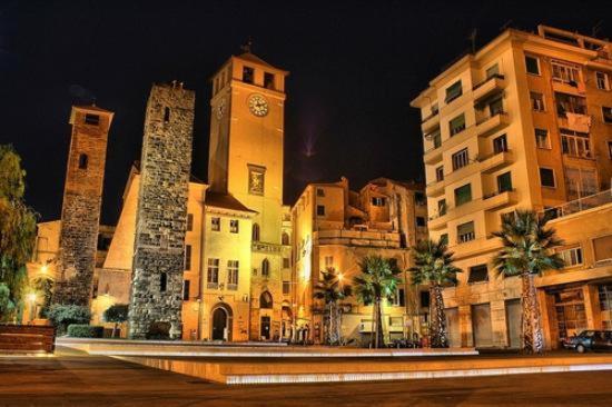 Appartamento Con Ac-Wi-Fi- Centro A 7 Min Savona Bagian luar foto